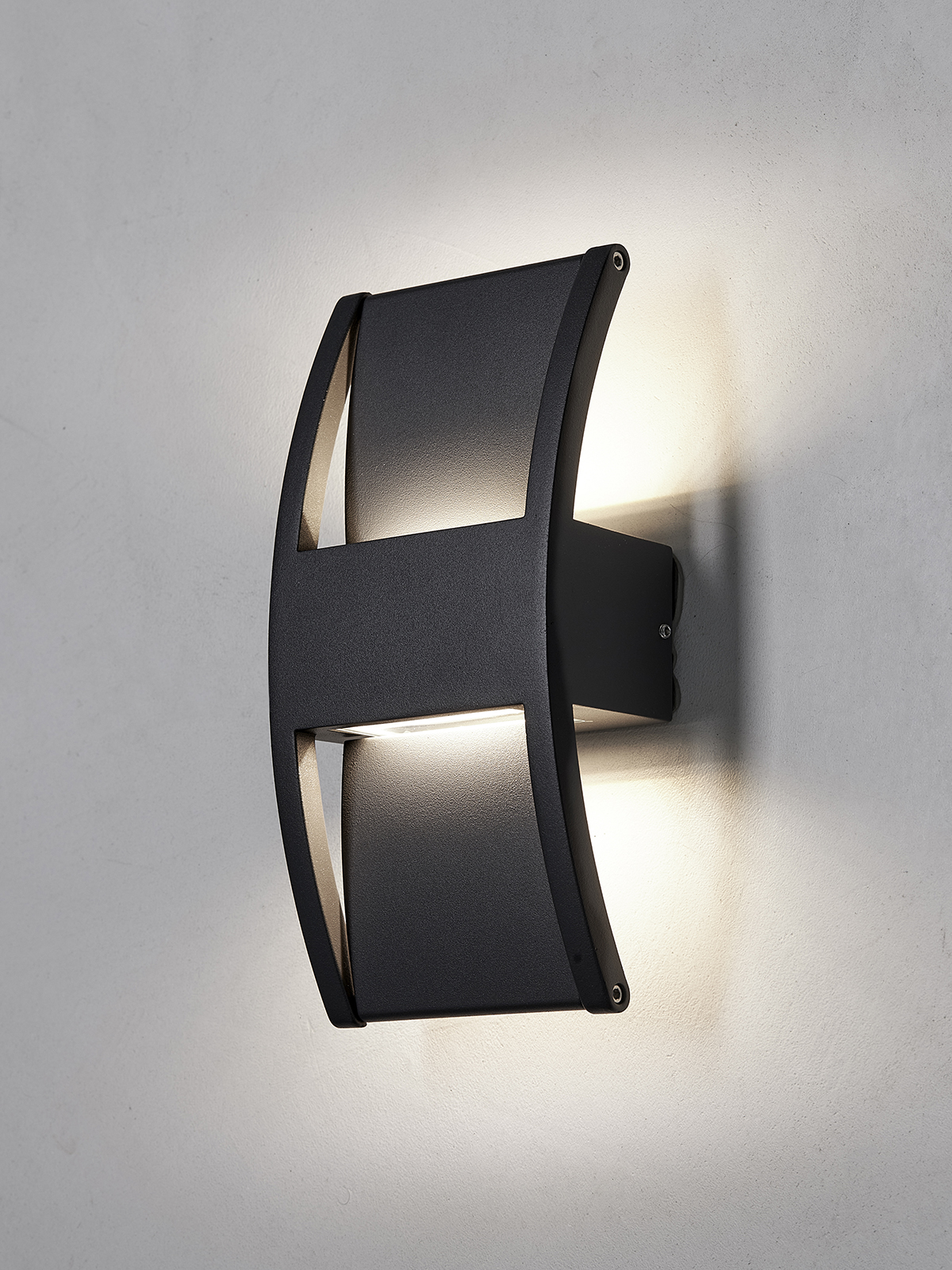 5703701620205 Nielsen Light Lærk sort 620205 - Væglampe up/downlight Lamper,Udendørs- lamper,Udendørslamper 80900008910 Lærk sort 620205