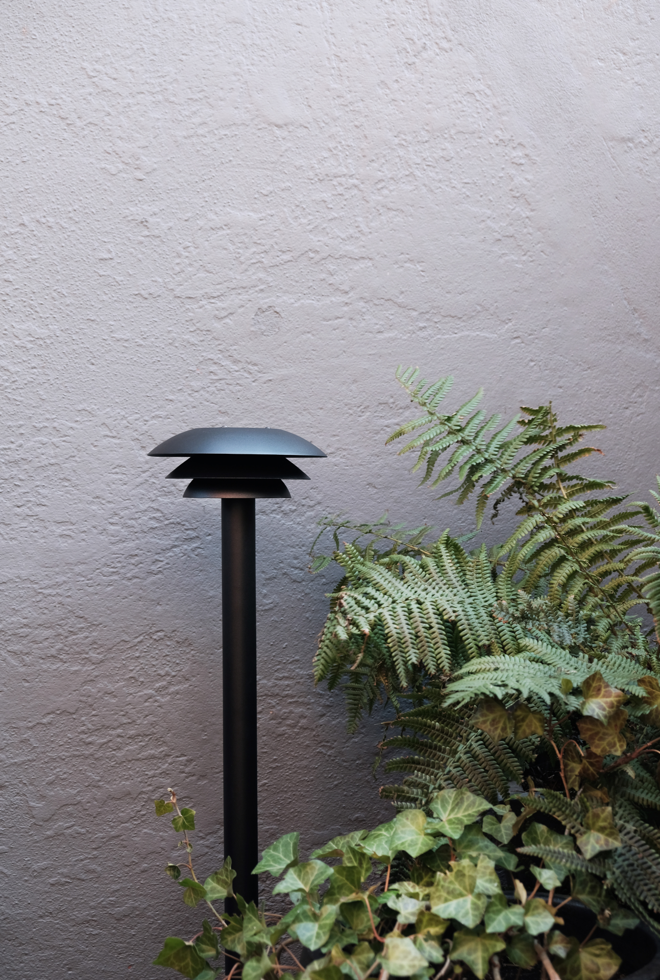 5704709010210 Dyberg Larsen DL20 1021 - Udendørslampe Lamper,Udendørs- lamper,Udendørslamper 89200001690 DL20 1021