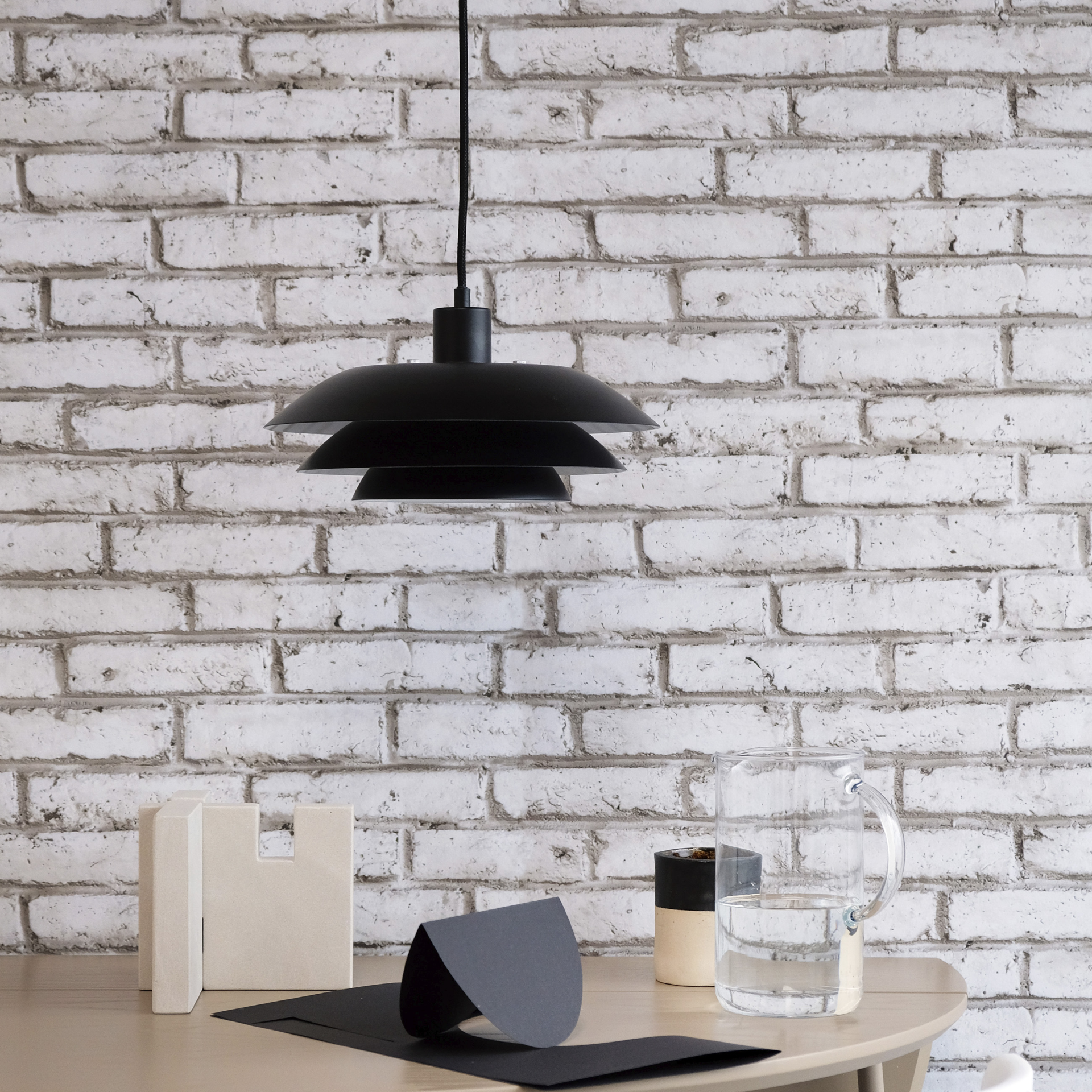 5704709080718 Dyberg Larsen DL31 Ø31 matsort 8071 - Pendel Lamper,Pendler-/ Hængelamper,Pendler/Hængelamper 89200001370 DL31 Ø31 matsort 8071