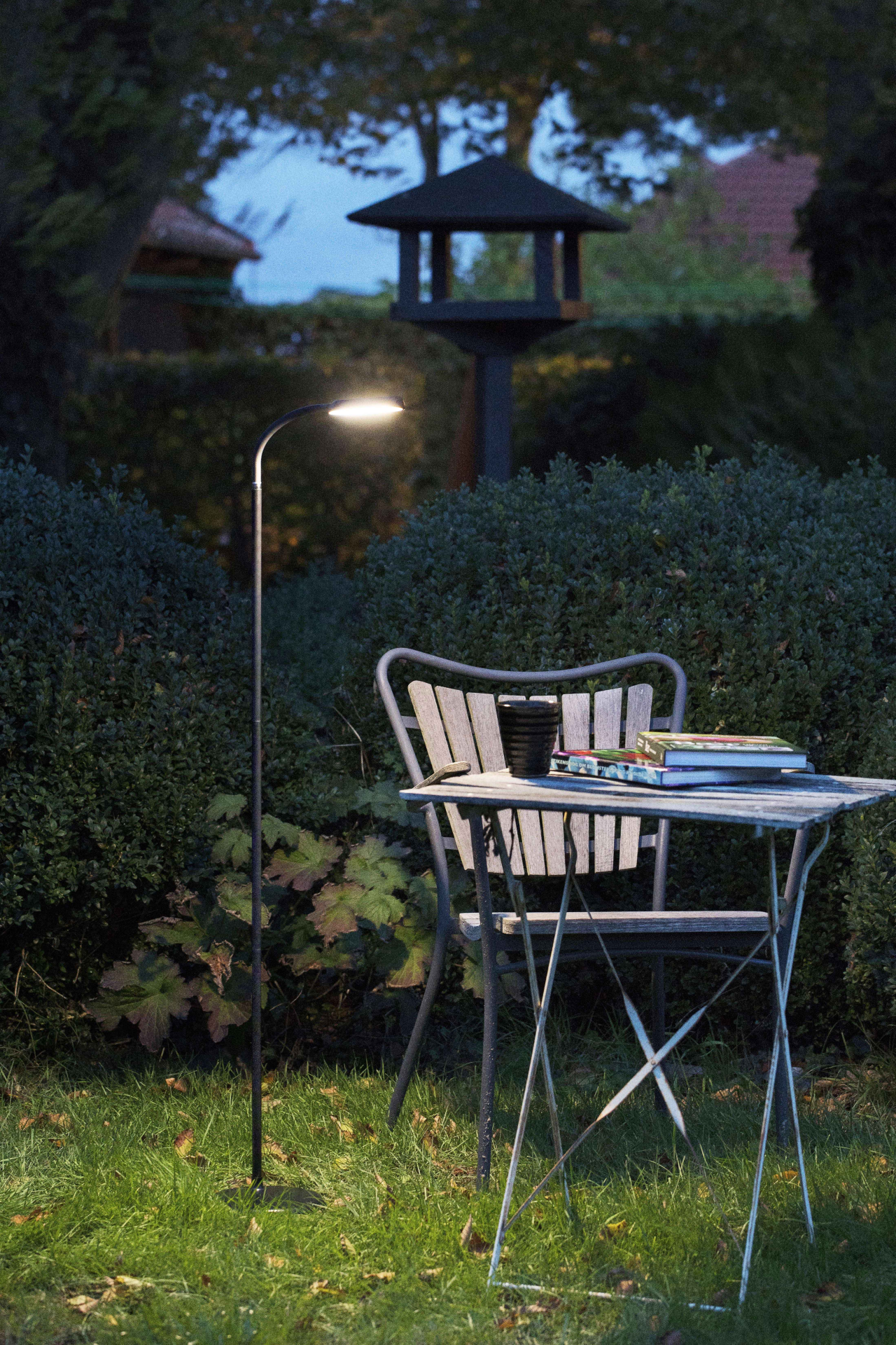 5705639736775 Colors Read sort 736775 - Gulvlampe - trådløs Lamper,Gulvlamper,Gulvlamper 84500005100 Read sort 736775