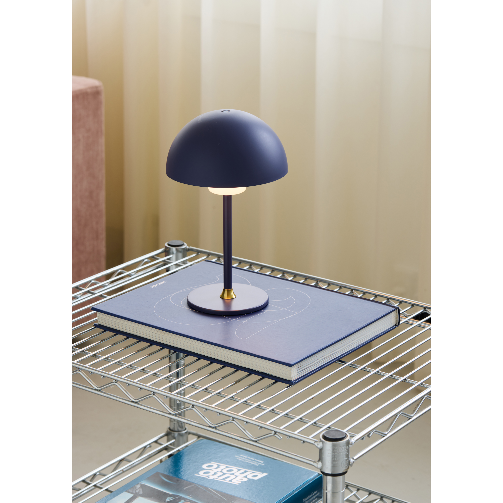 5705639747603 Halo Design Moon Light Mørk Blå portable bordlampe Lamper,Bordlamper,Trådløse bordlamper 84500012200 747603