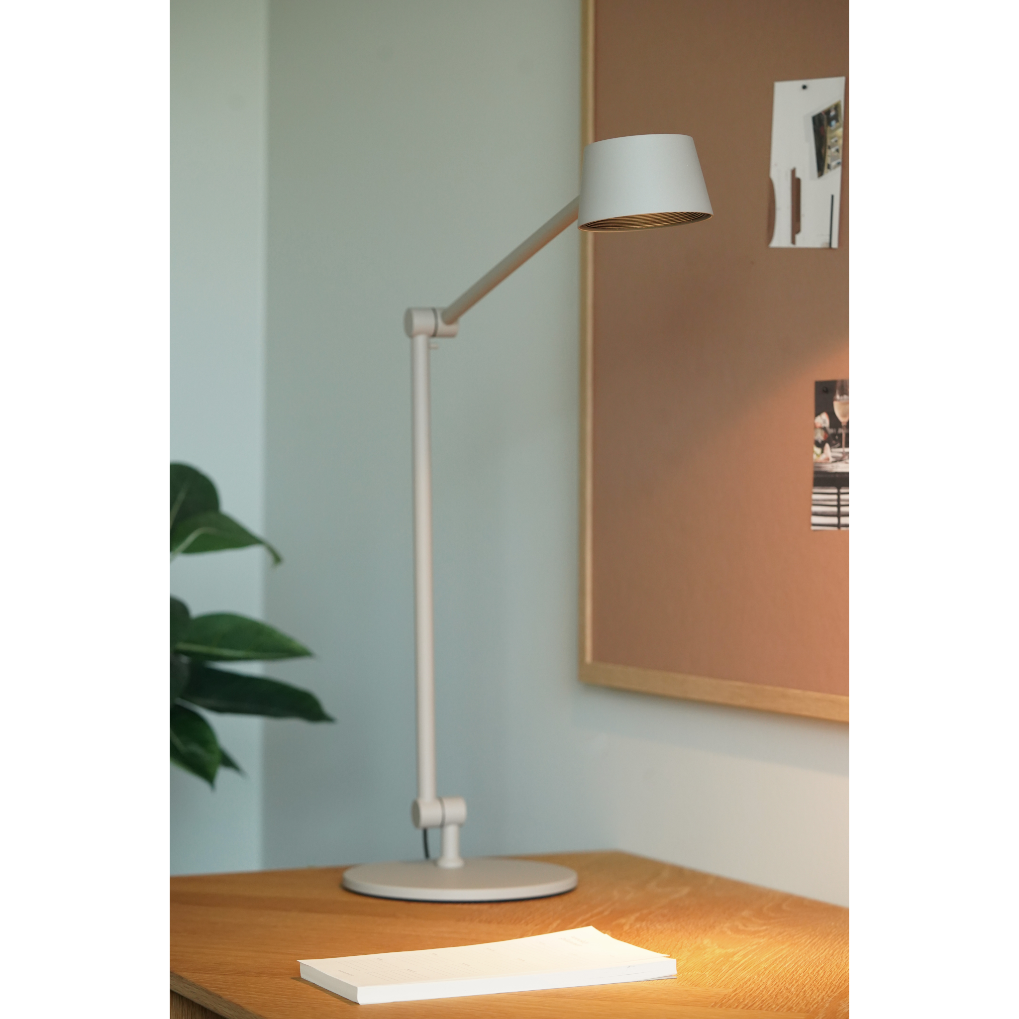 5706872057900 ANTIDARK Direction T1 LED mat grey bordlampe Lamper,Bordlamper,Bordlamper 90400003000 Direction