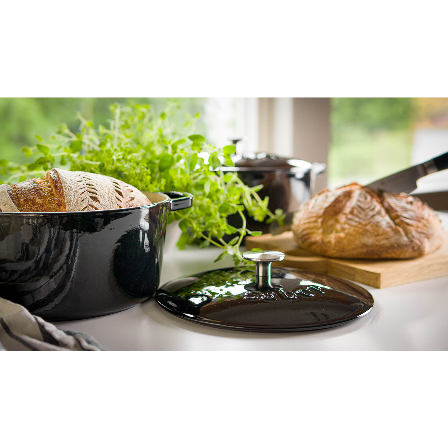 7070549262699 Sabor Ø24, sort - Støbejernsgryde Husholdning,Køkkenudstyr,Gryder 2190011832