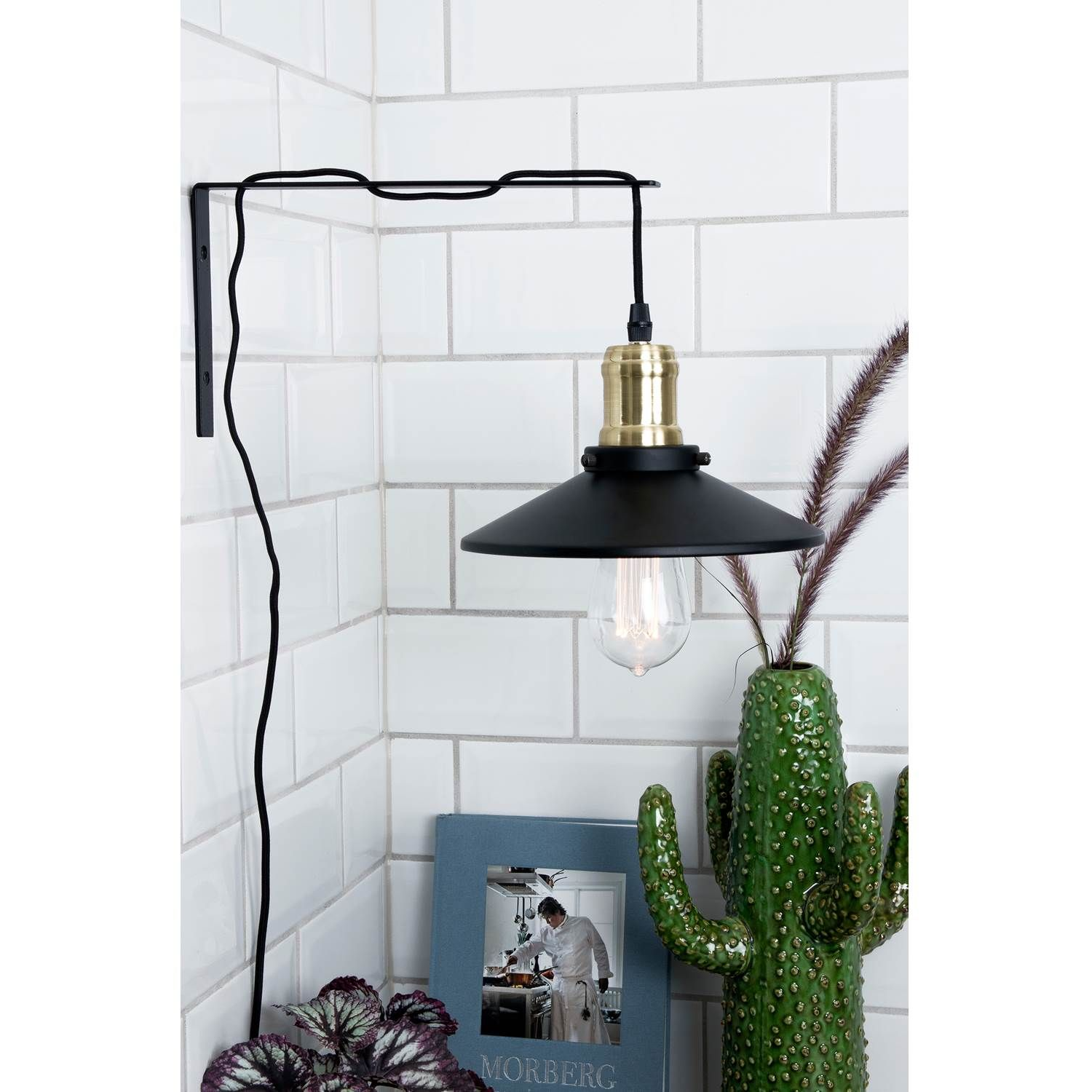 7319434326116 Globen Lighting Disc sort - Væglampe Lamper,Væglamper,Væglamper 2190000926 113156