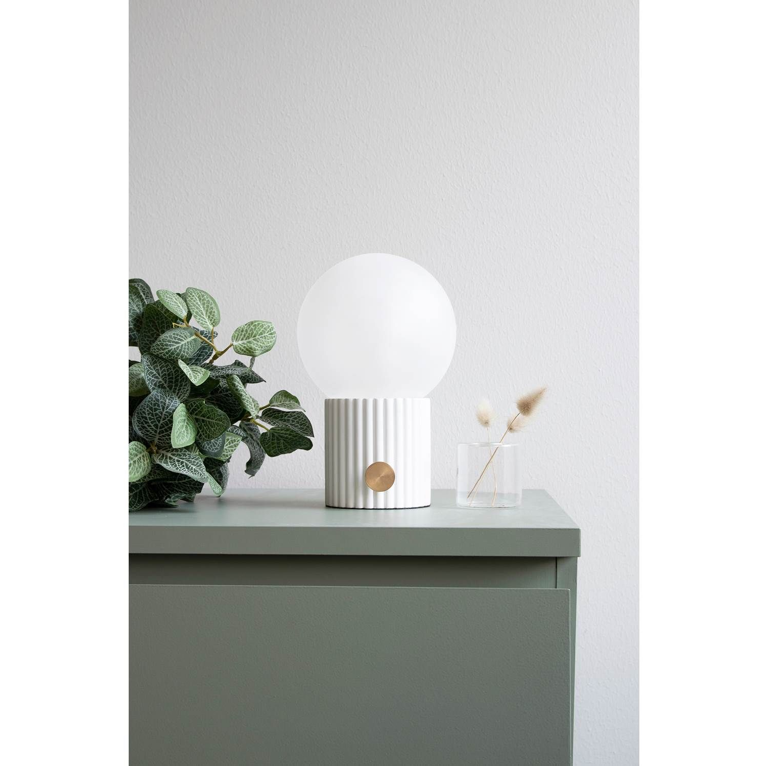 7319436133088 Globen Lighting Hubble hvid - Bordlampe Lamper,Bordlamper,Bordlamper 2190001194 114565