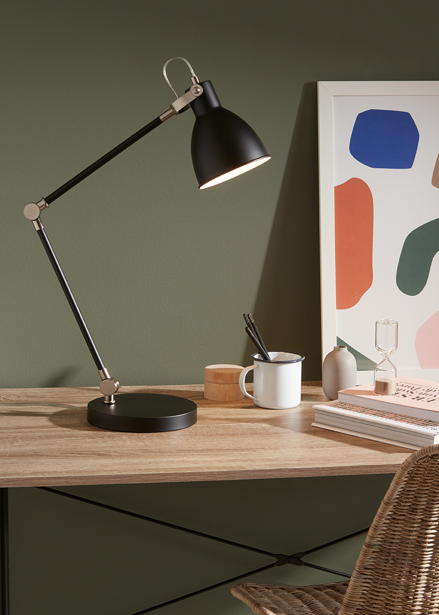 7330024585584 Marksløjd HOUSE sort/stål 107739 - Bordlampe Lamper,Bordlamper,Bordlamper 86800002650 HOUSE sort/stål 107739