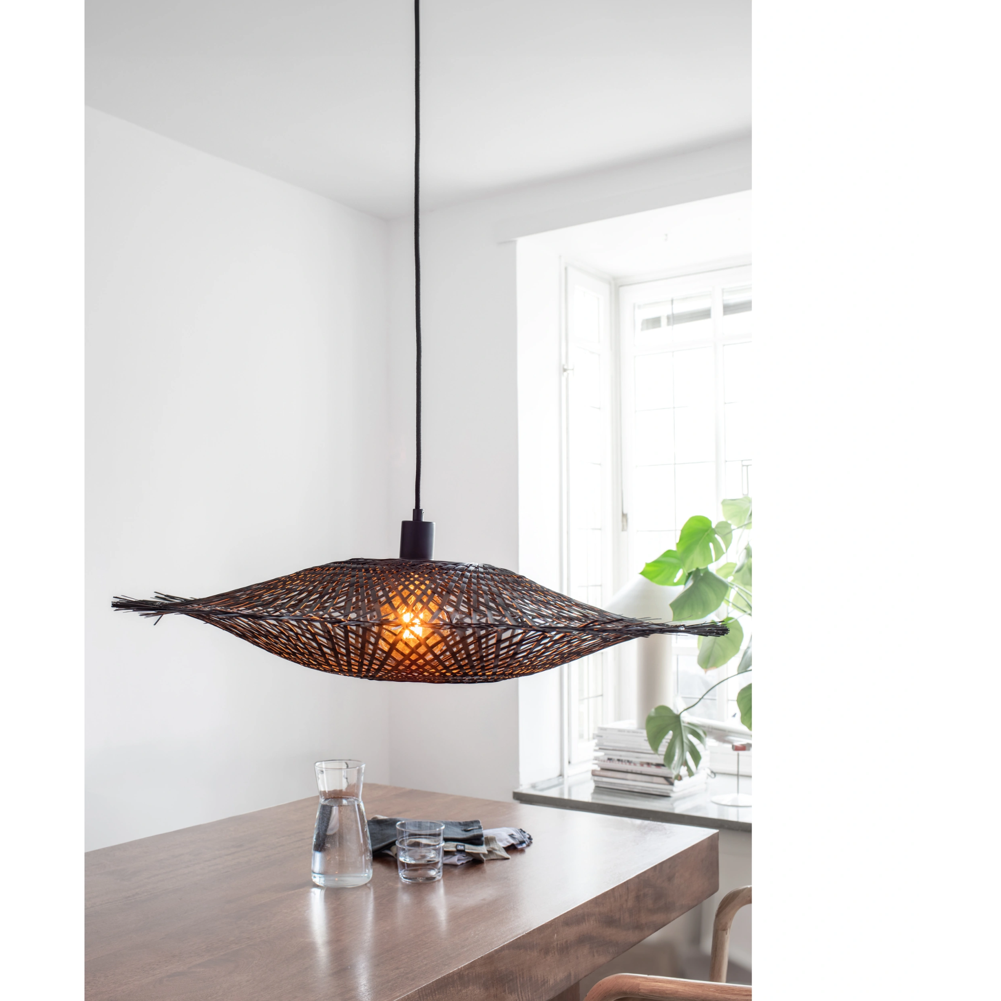 7330024611320 Markslöjd KUMO Ø75 black pendel Lamper,Pendler-/ Hængelamper,Pendler/Hængelamper 86800003240 108671