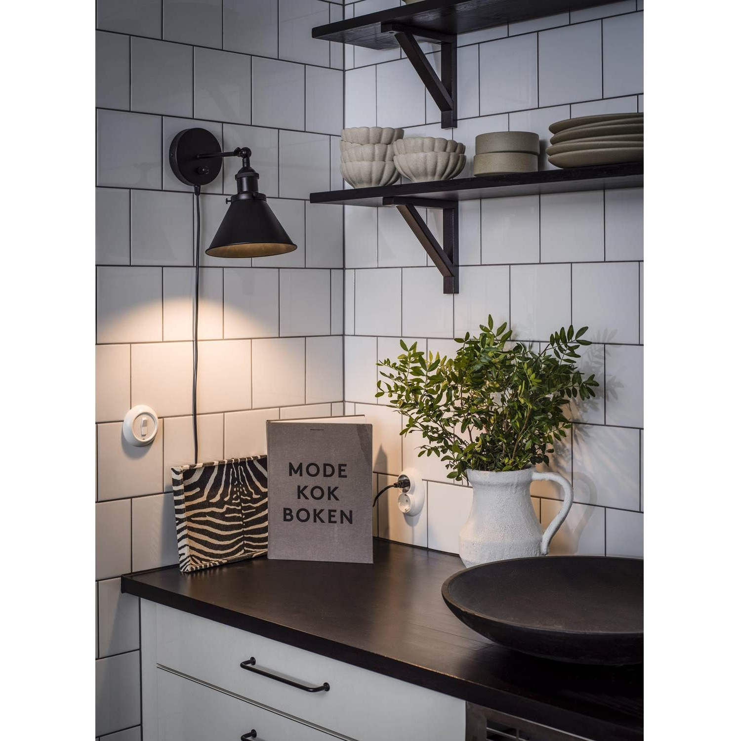 7330976105946 PR Home Anton sort - Væglampe Lamper,Væglamper,Væglamper 2190001453 116086