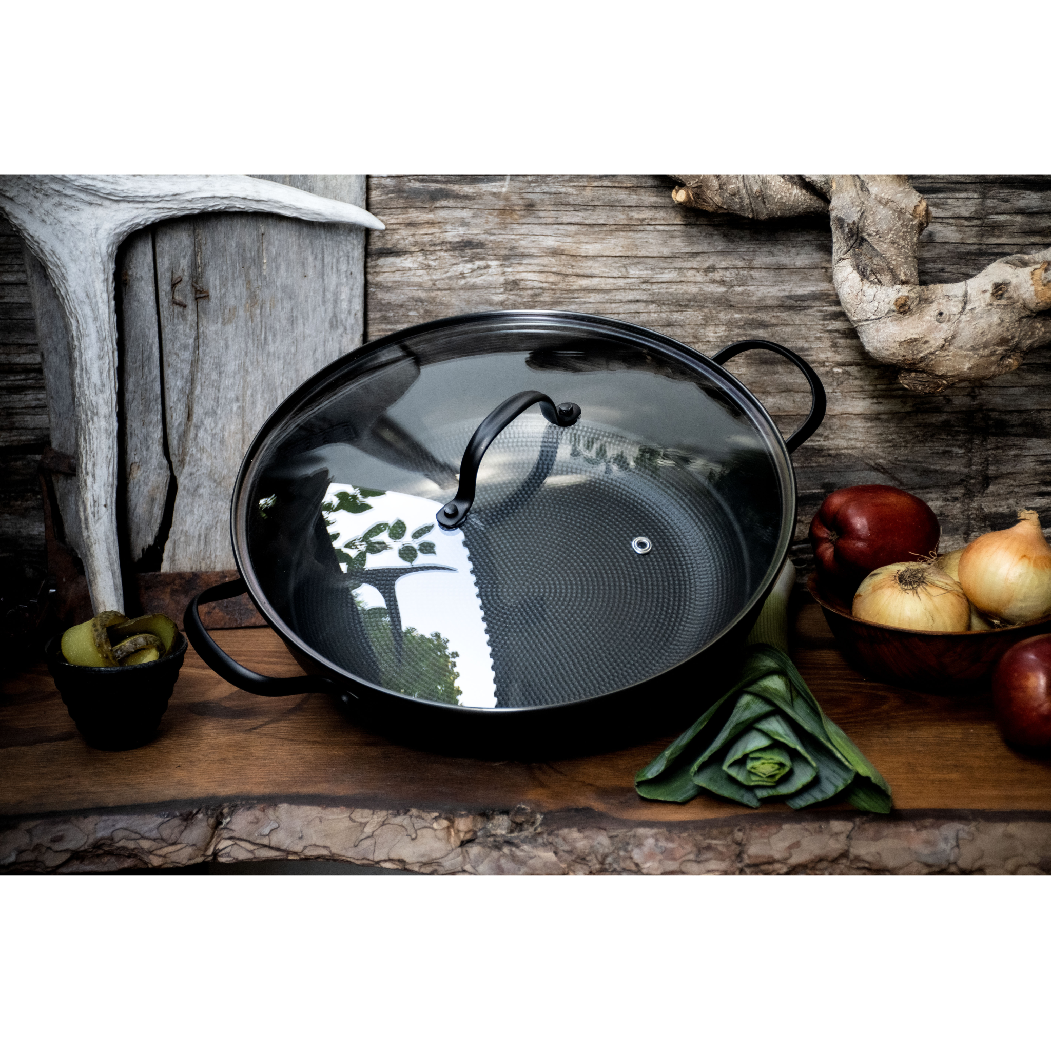 7340039200440 Satake Ø30 - Sauterpande Husholdning,Køkkenudstyr,Pander 2190014284 K-skrull30