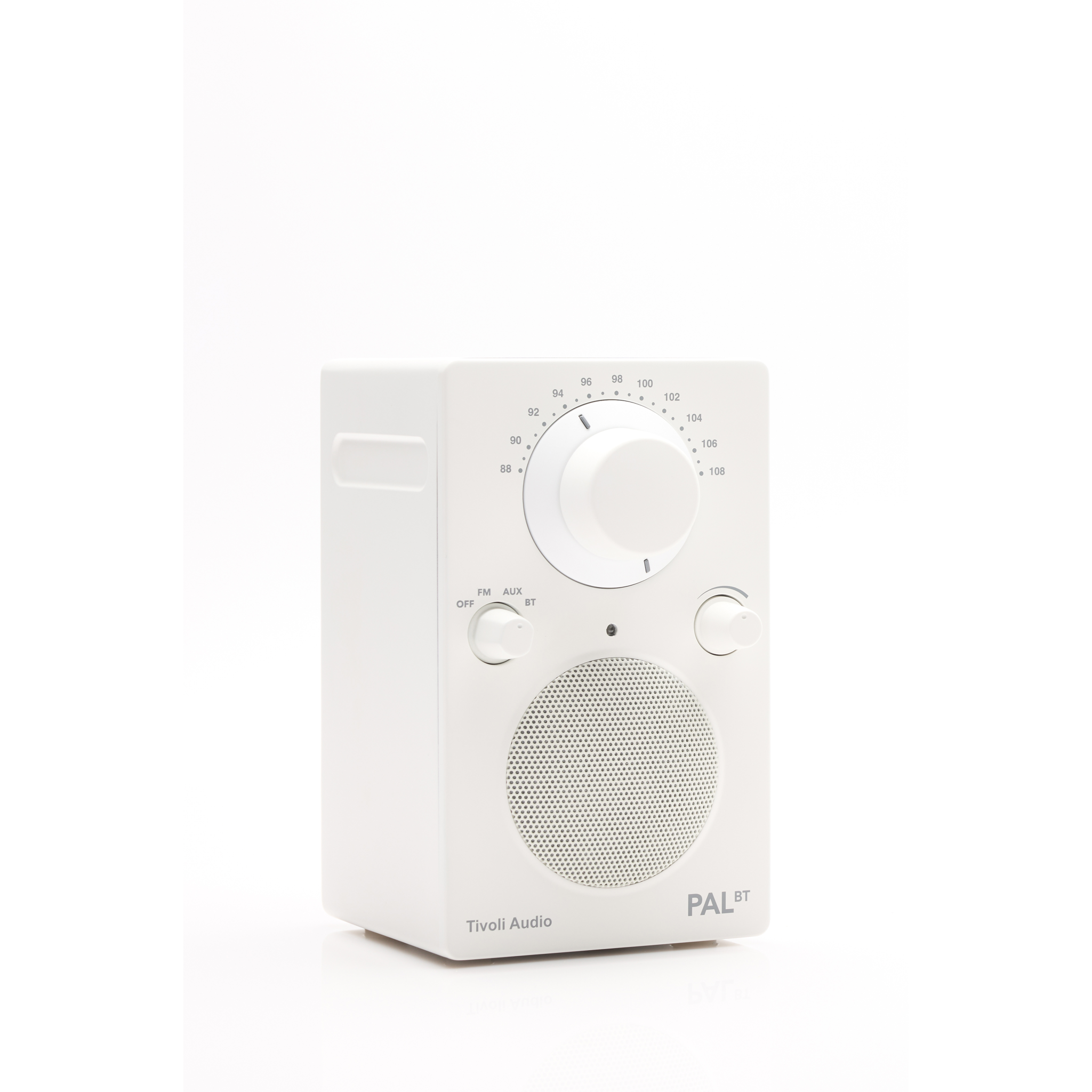 850070430647 Tivoli Audio Classic PAL BT, white - AM/FM Radio med bluetoo TV & HIFI,Lyd,Radioer 15400001180 PALBT3-3064-ROW