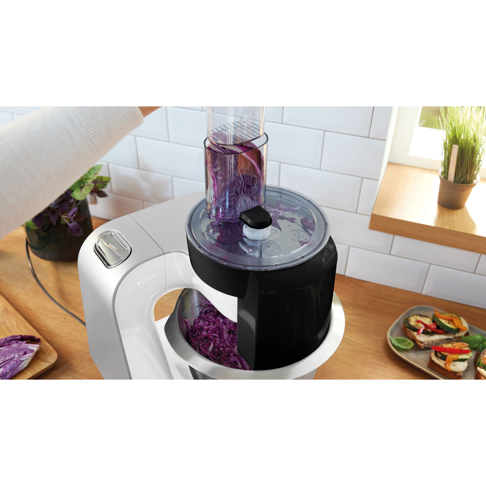 4242005500765 Bosch MUM58210 køkkenmaskine Husholdning,Køkkenmaskiner,Køkkenmaskiner/foodprocessor 2190015699 MUM58210