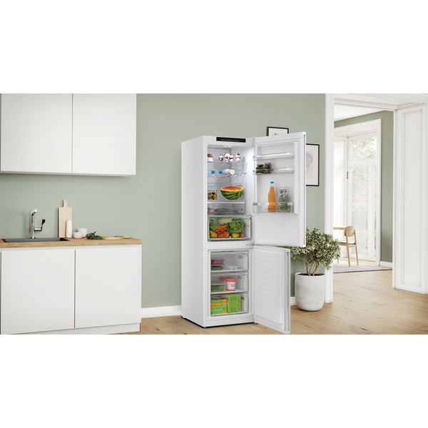 4242005551613 Bosch KGN362WCF - Fritstående kølefryseskab Hvidevarer,Kølefryseskabe,Fritstående kølefryseskabe 1400015710 KGN362WCF