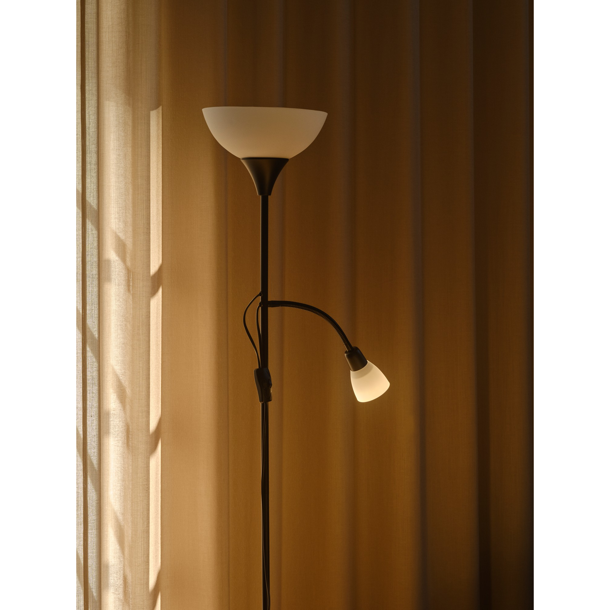 5704924024634 Nordlux Lauria plus black gulvlampe Lamper,Gulvlamper,Gulvlamper 87100012380 2512554003