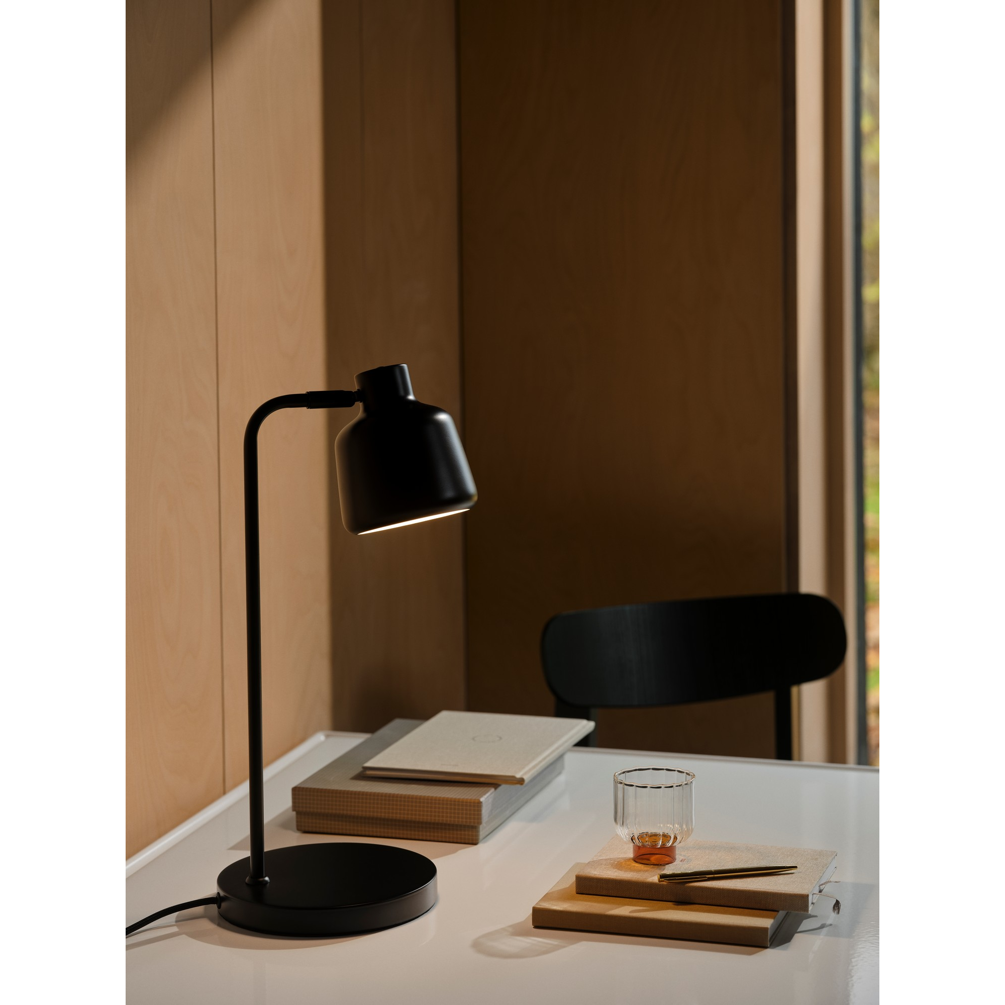 5704924027468 Nordlux Louella sort bordlampe Lamper,Bordlamper,Bordlamper 87100013460 Louella