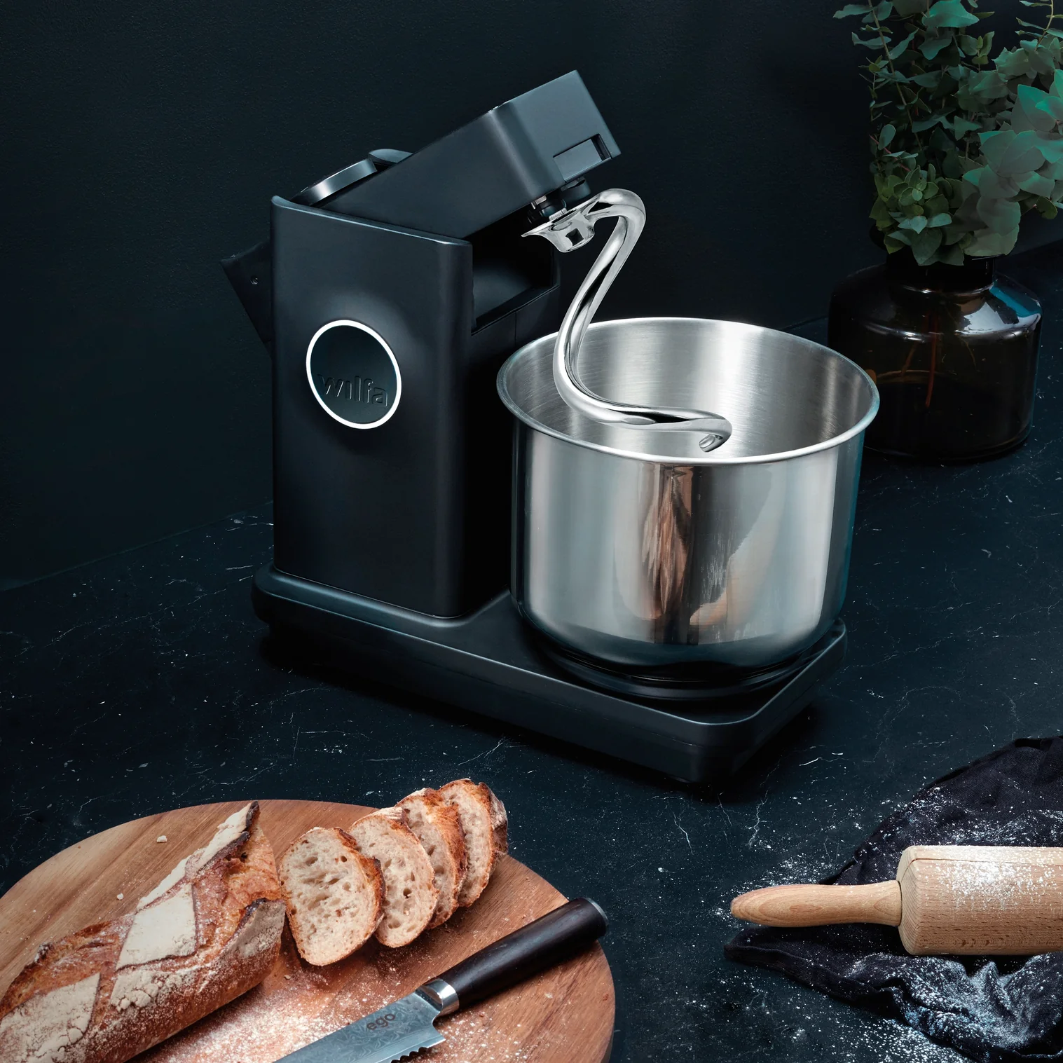 7044876020420 Wilfa KM1BS-70 ProBaker V2 køkkenmaskine, sort Husholdning,Køkkenmaskiner,Køkkenmaskiner/foodprocessor 2190016257 KM1BS-70