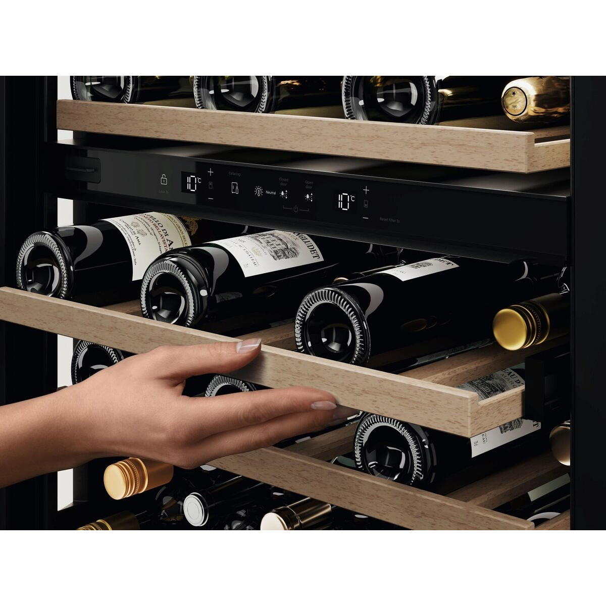 7333394143330 Electrolux EWUD040F8B fritstående vinkøleskab Hvidevarer,Køleskabe,Fritstående vinkøleskabe 7600013390 EWUD040F8B
