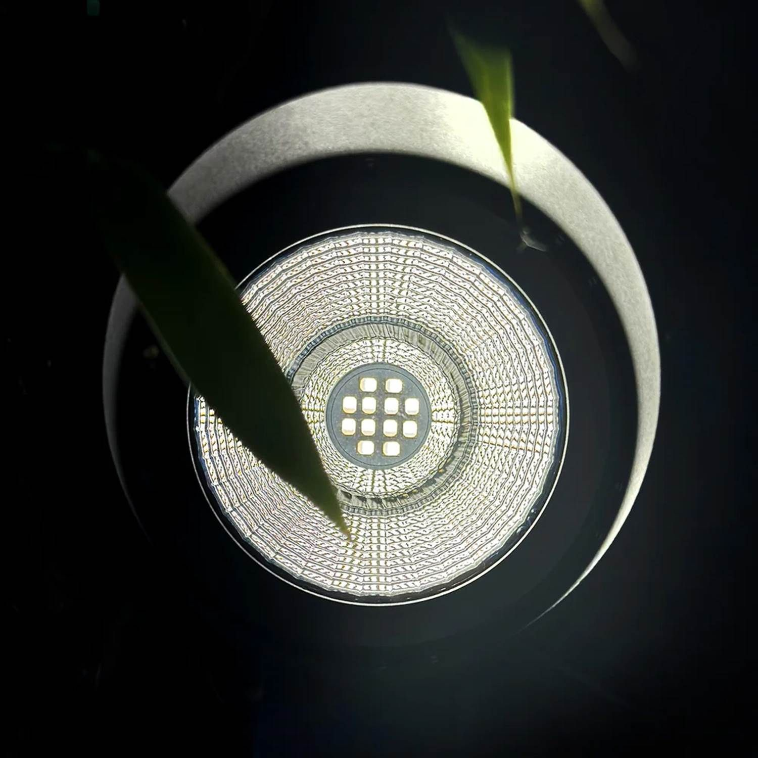 7340110602309 LightsOn Cosmo mørkegrå havespot Lamper,Udendørs- lamper,Udendørslamper 2190012175 149032